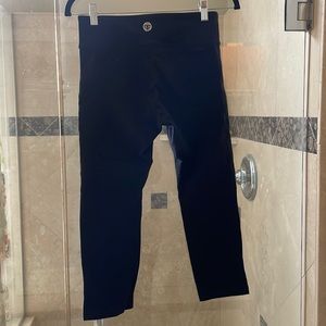 Tory Sport capri black leggings